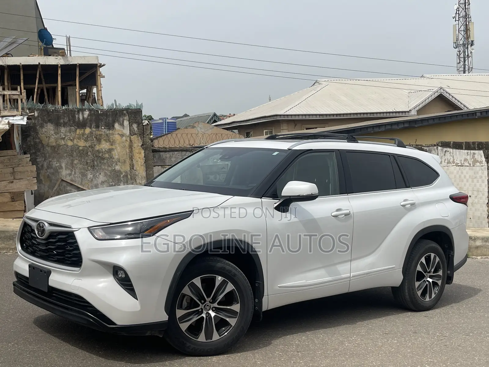 Toyota Highlander XLE 2021 White