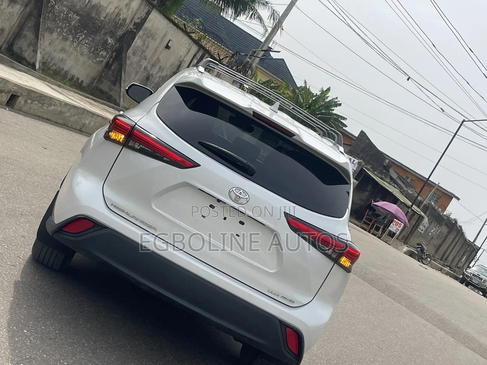 Toyota Highlander XLE 2021 White