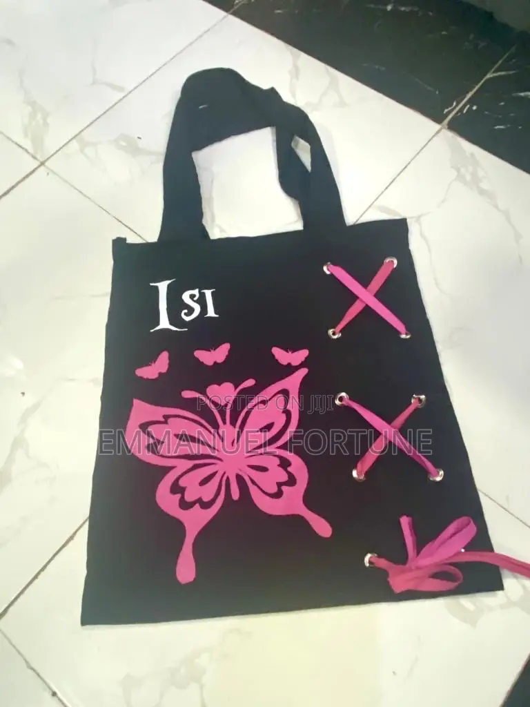 Branded Tote Bags for People Personal Use or as a Souvenir for Parties