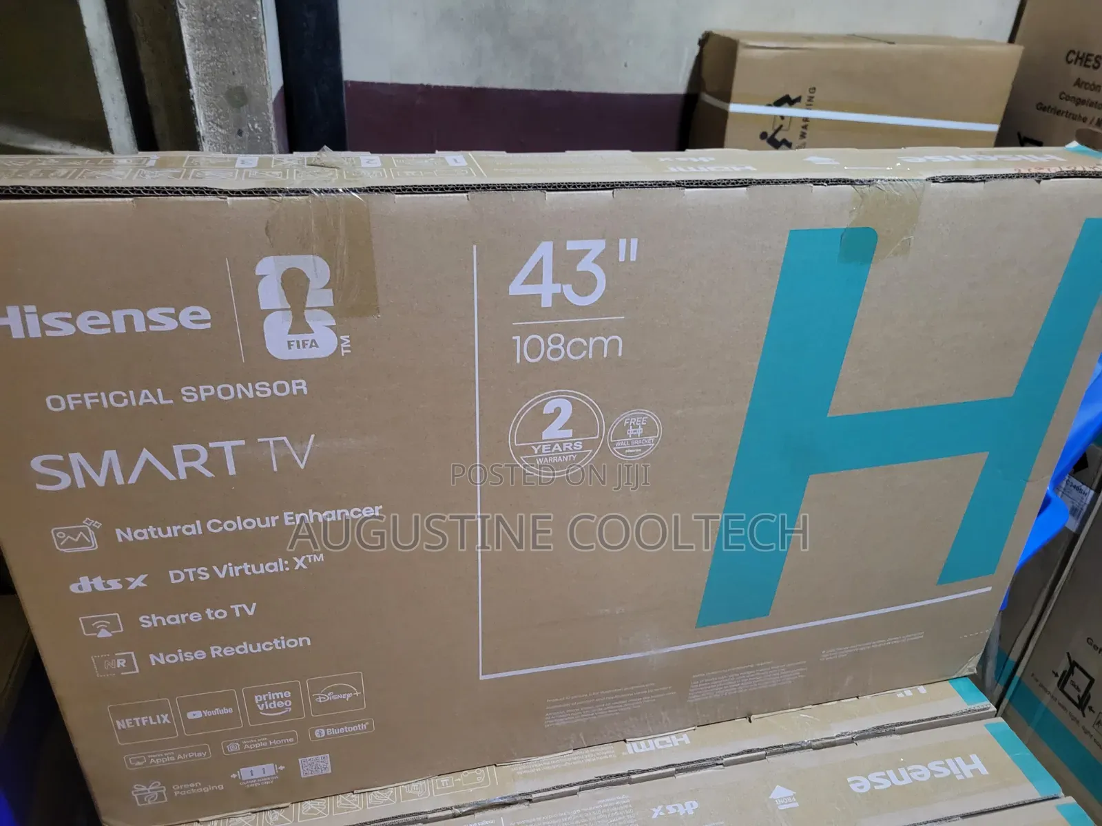 Hisense Smart Television 43" With Bluetooth and Other Electronics