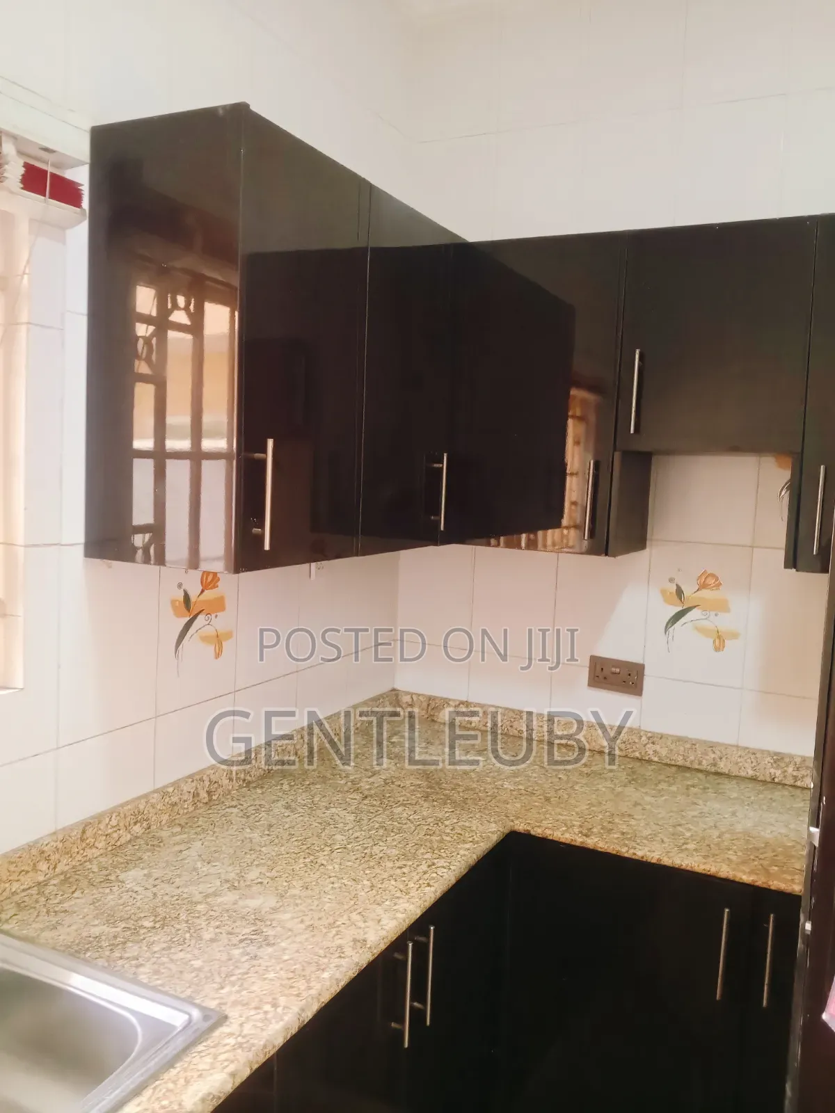 Mini Flat in Admiralty Rd, Lekki Phase 1 for rent