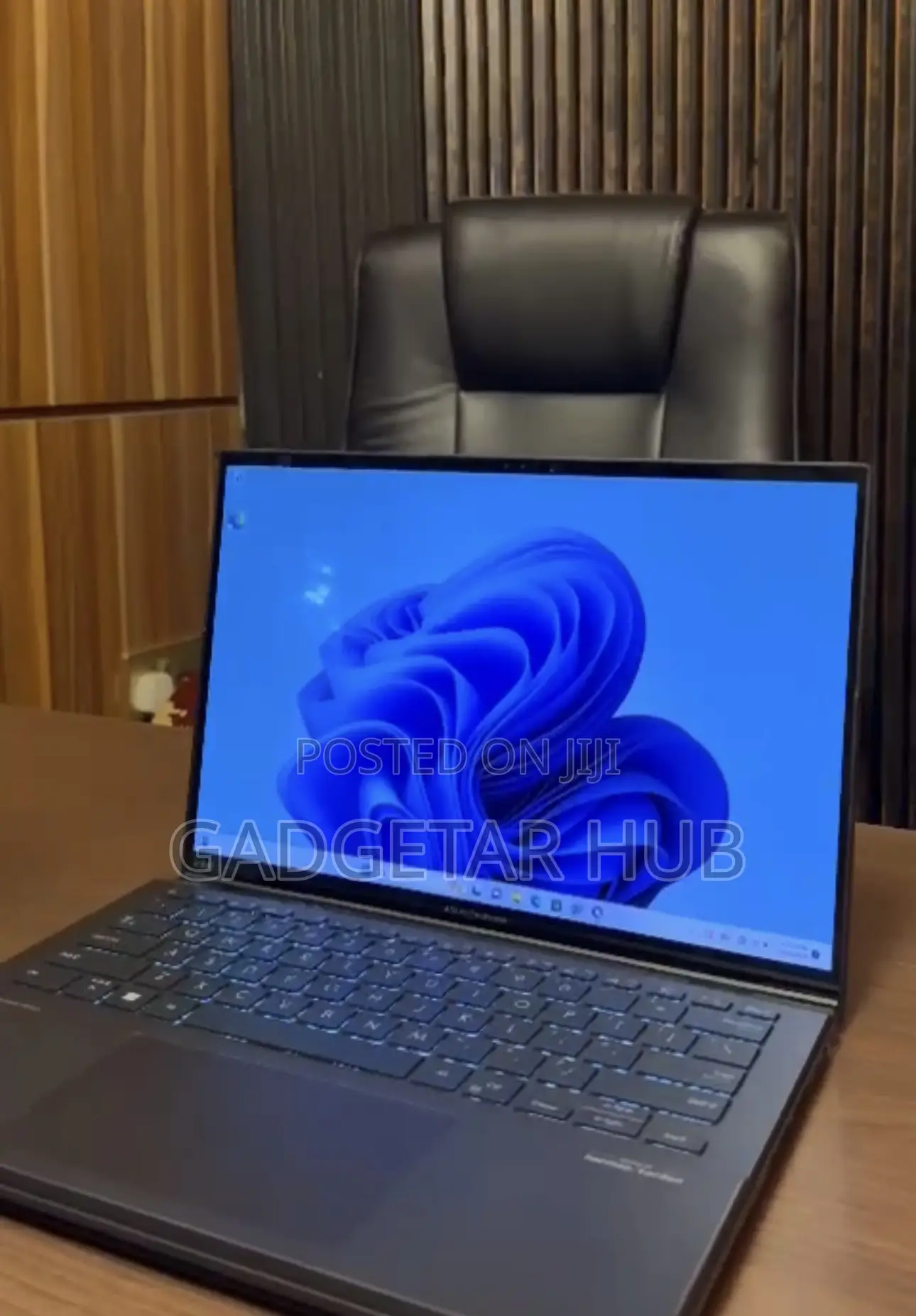 Laptop Asus Zenbook Duo 32GB Intel Core Ultra 9 SSD 1T