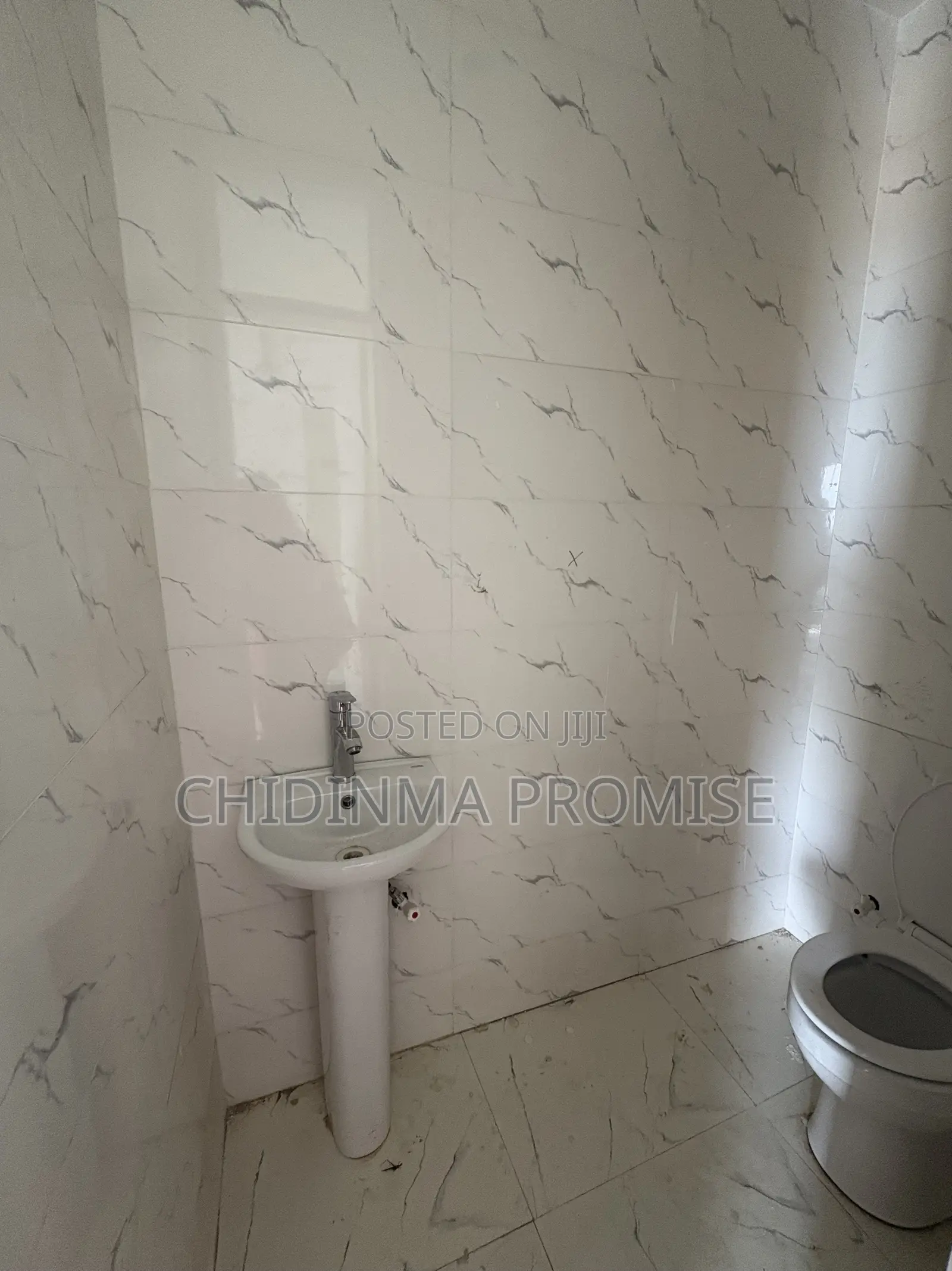 2bdrm Block of Flats in News Engineering, Dawaki for rent