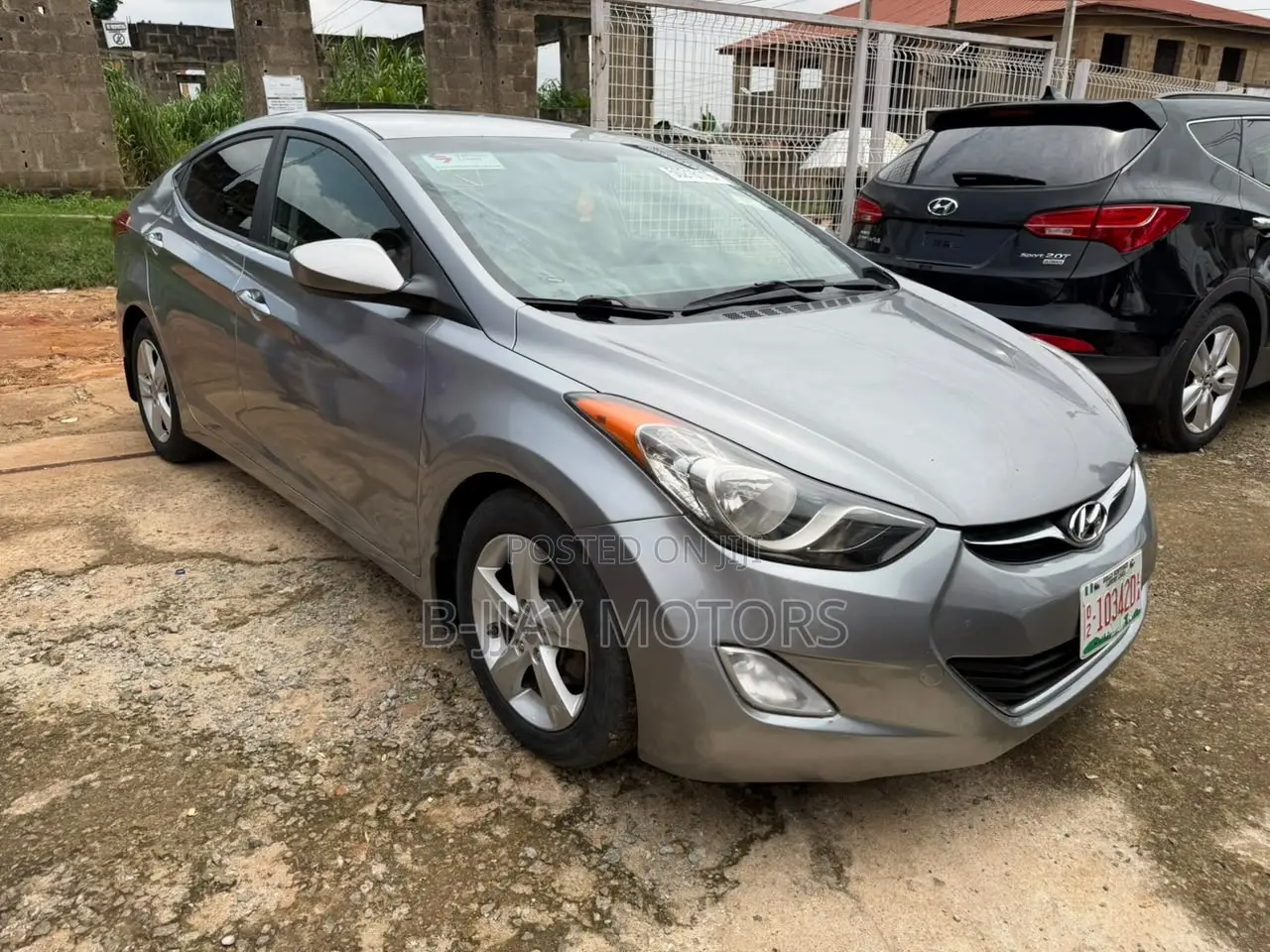 Hyundai Elantra GLS Sedan FWD (1.8L 4cyl 6A) 2013 Gray