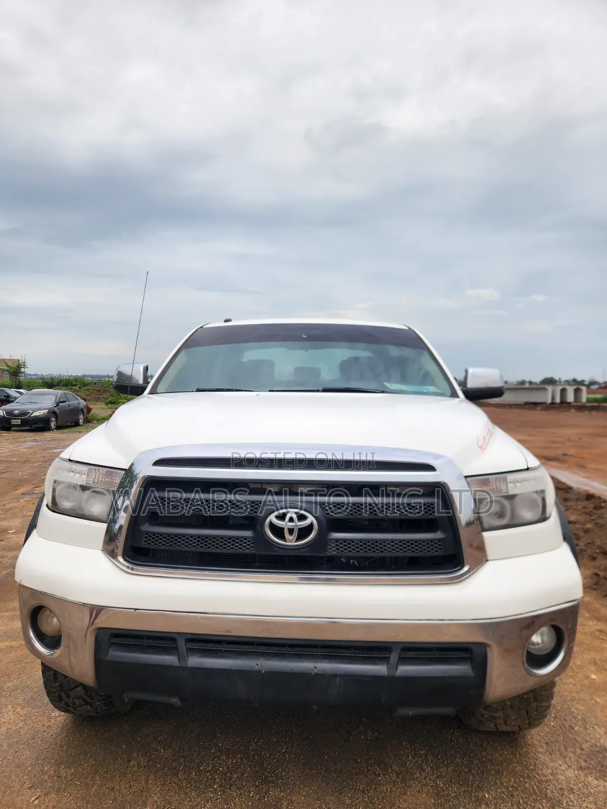 Toyota Tundra 2010 White