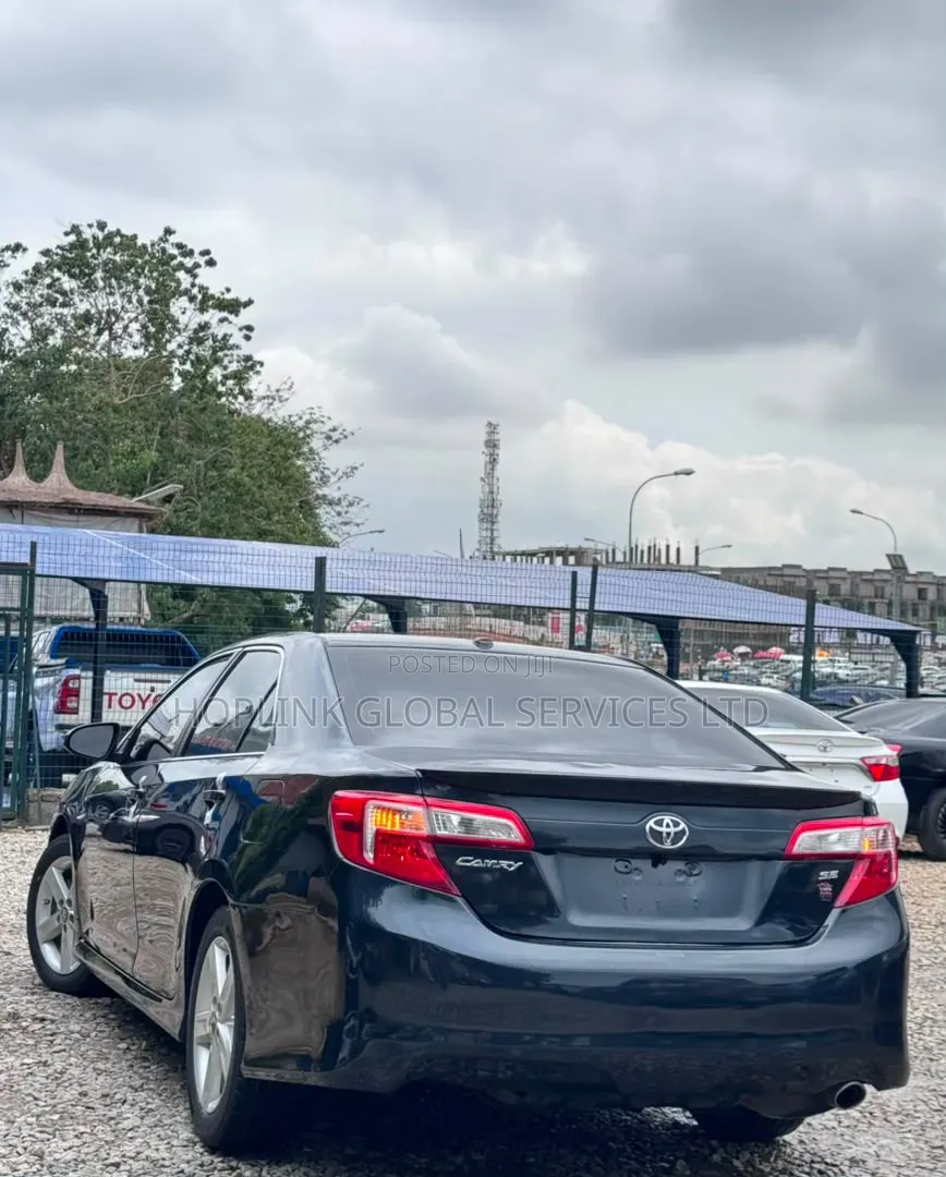 Toyota Camry 2012 Black