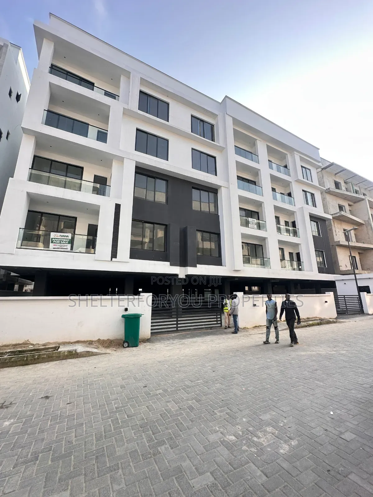 2bdrm Apartment in Lekki Phase 1 for sale
