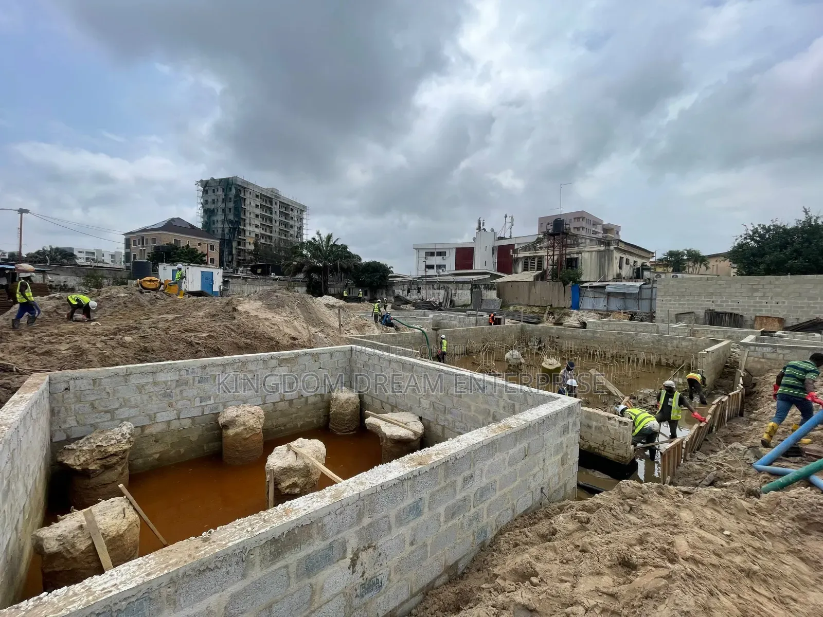 2bdrm Apartment in Victoria Island, Ligali Ayorinde for sale