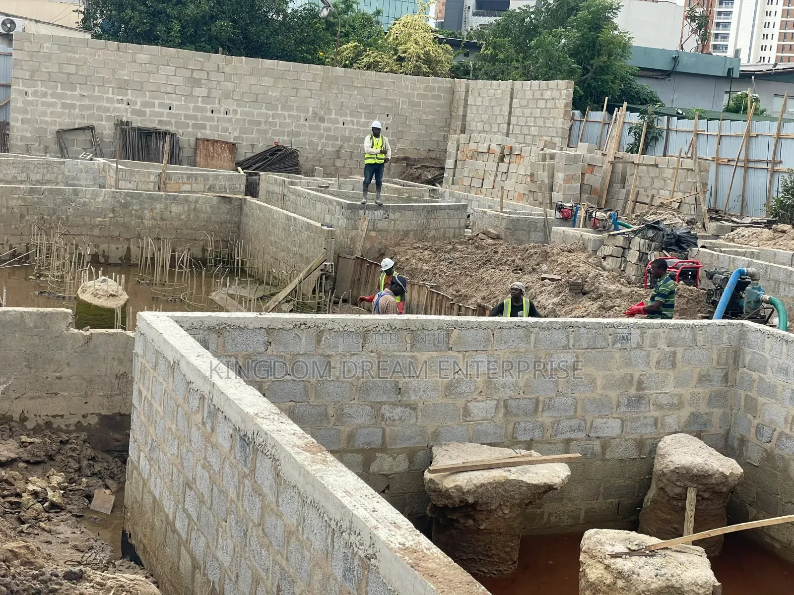 2bdrm Apartment in Victoria Island, Ligali Ayorinde for sale