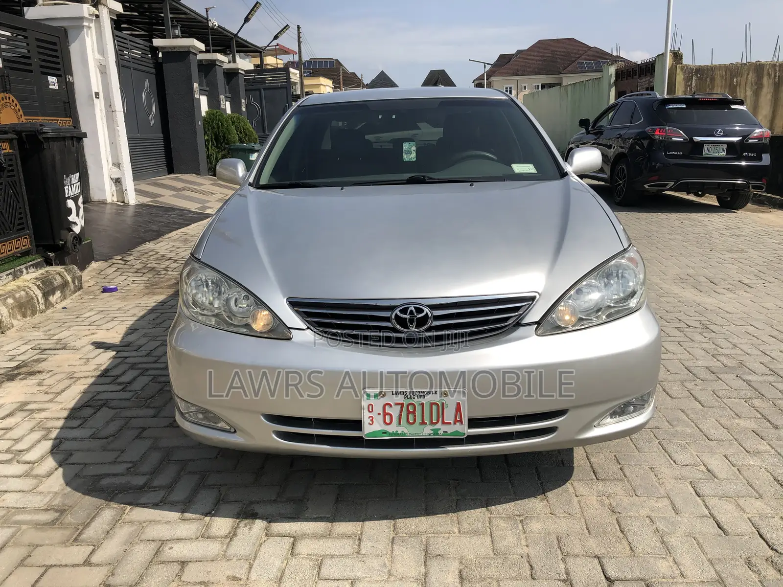 Toyota Camry LE 4dr Sedan (2.4L 4cyl 5A) 2005 Silver