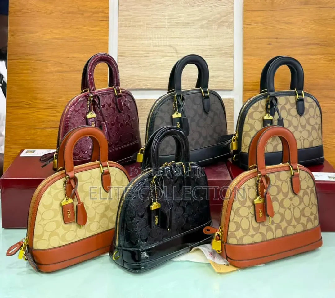 Quality Coach Speedy Bag Comes in a Well Packed Box Size:medium