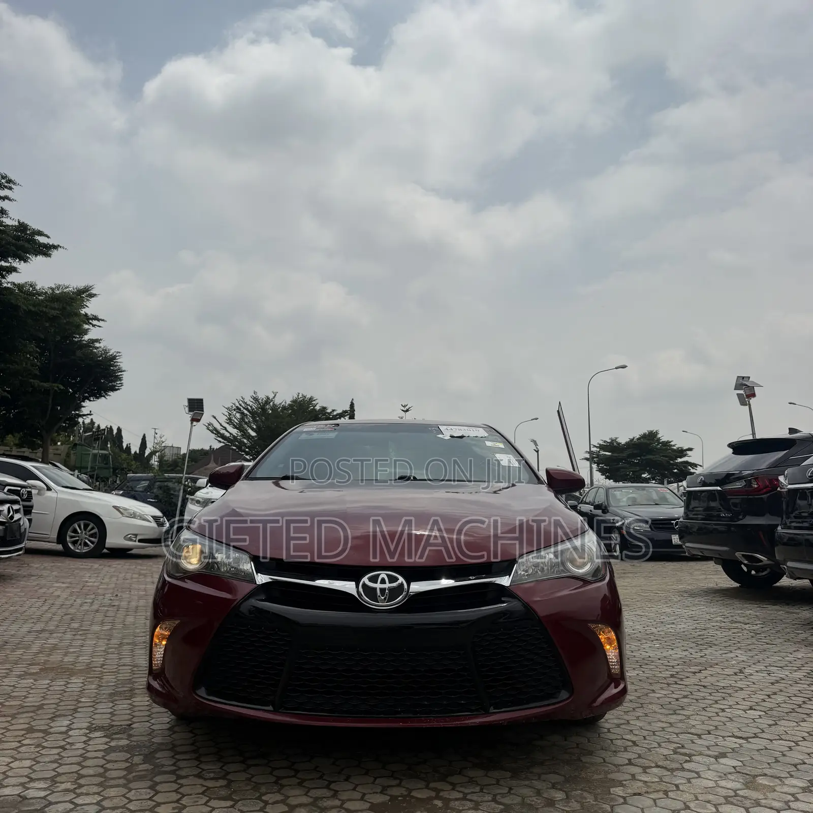 Toyota Camry 2016 Red