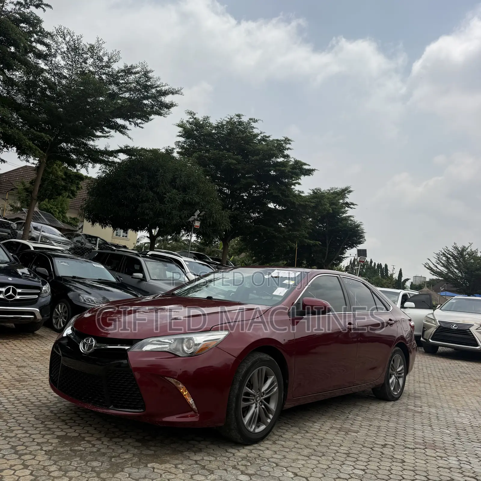 Toyota Camry 2016 Red