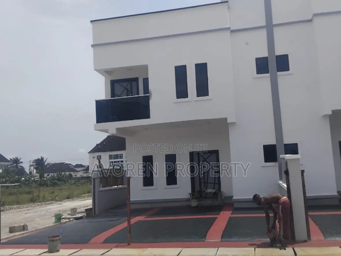 Furnished 4bdrm Apartment in Bother Court Estate, Ibeju for sale