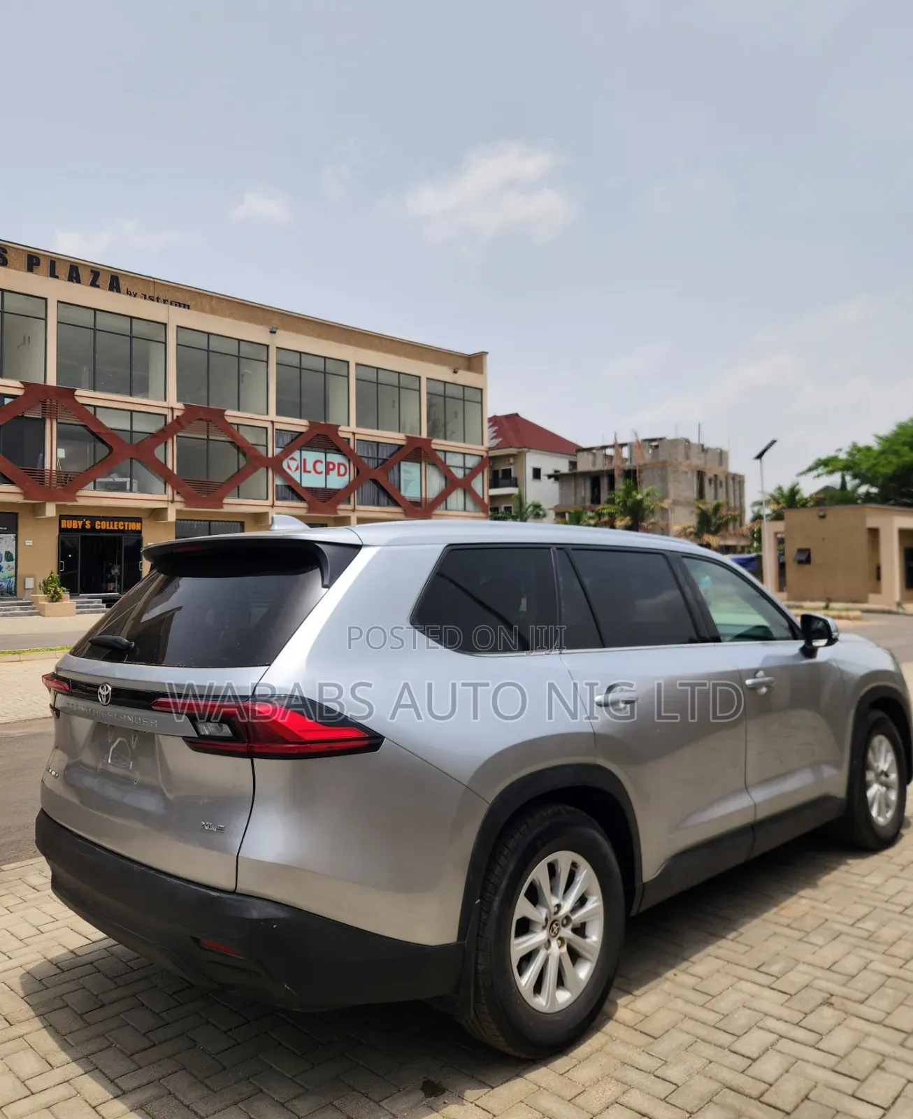 Toyota Grand Highlander Hybrid 2024 Silver