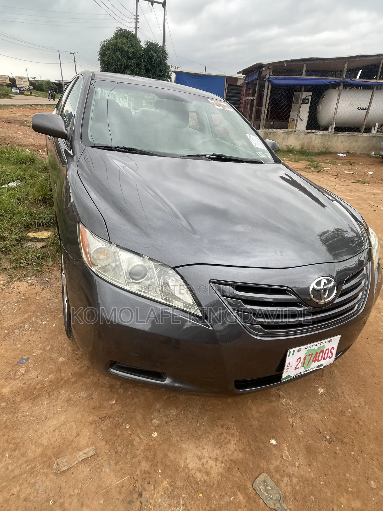 Toyota Camry LE 4dr Sedan (2.4L 4cyl 5A) 2009 Gray