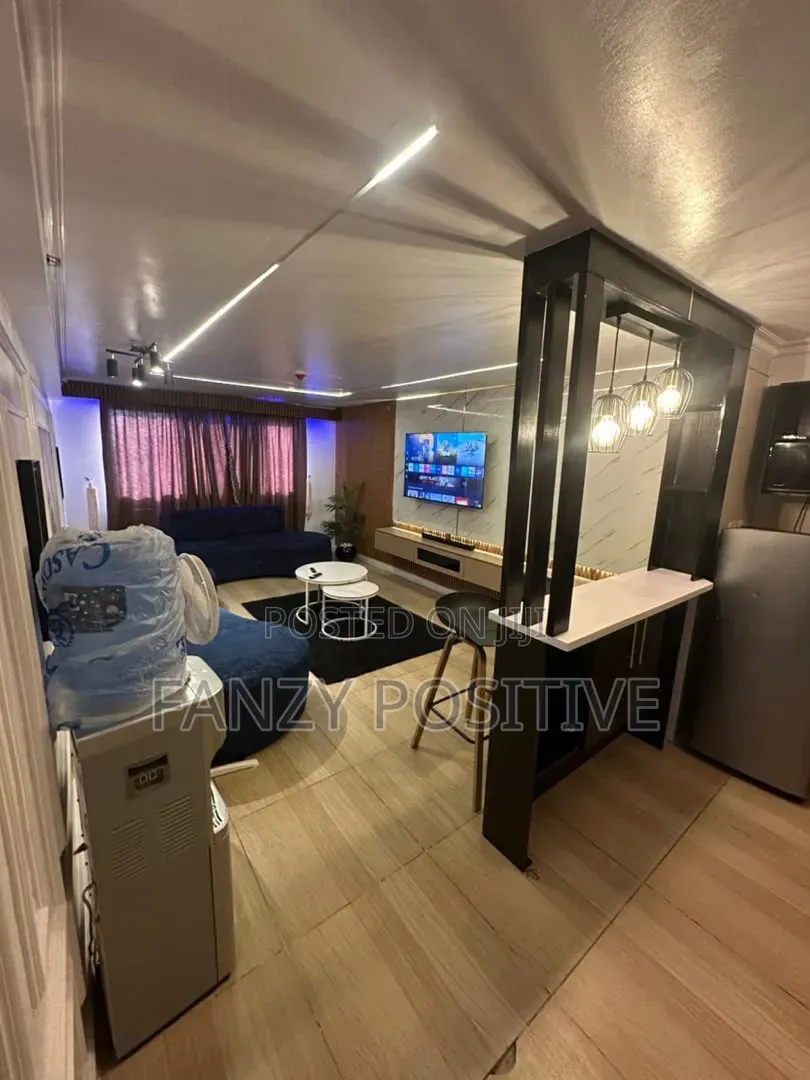 Golden Tulip Apartment