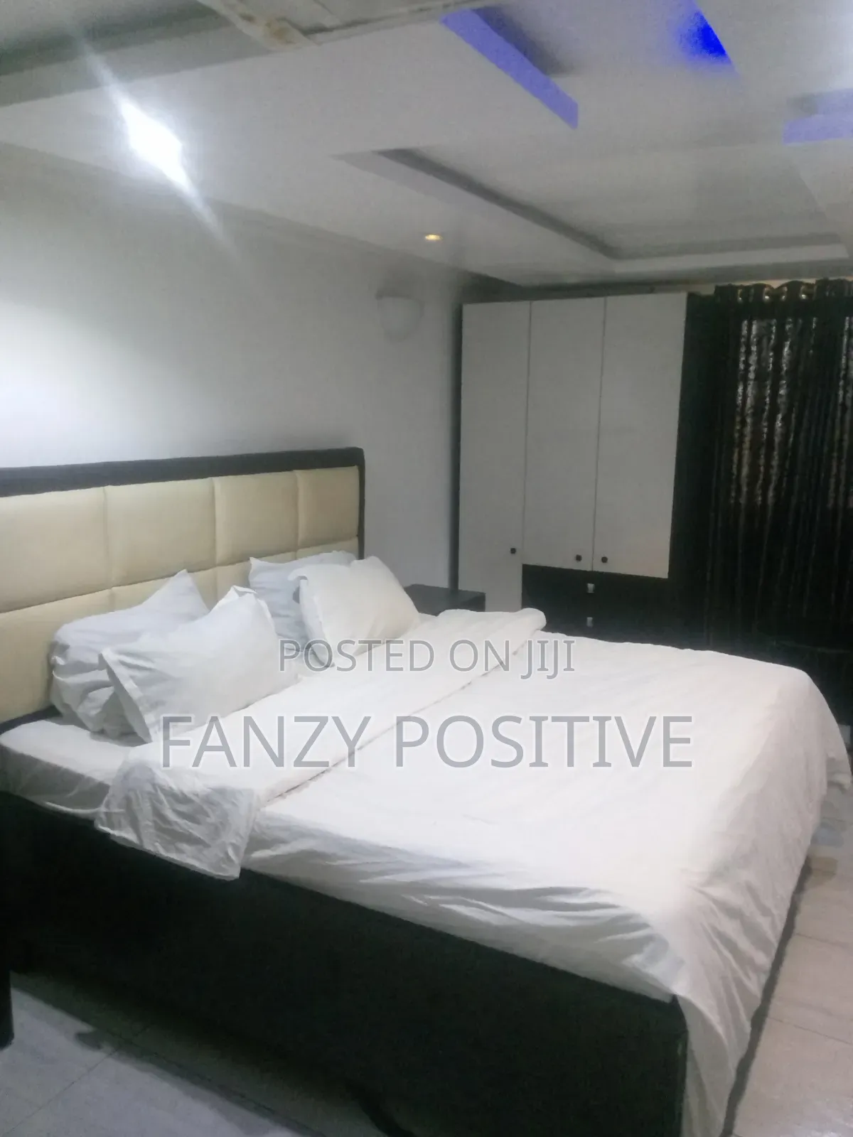 Golden Tulip Apartment
