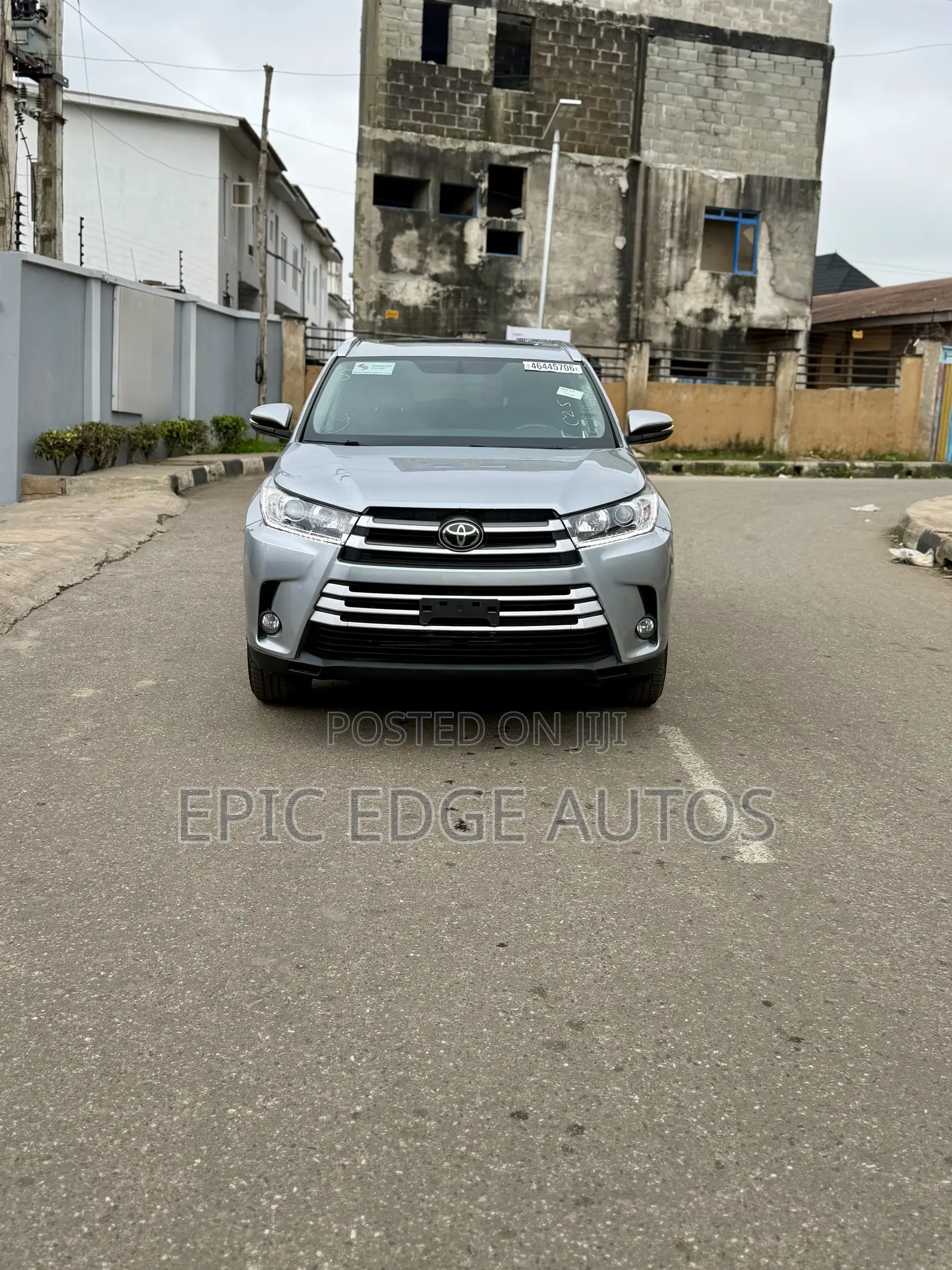 Toyota Highlander Limited 4dr SUV AWD (3.5L 6cyl 6A) 2015 Silver