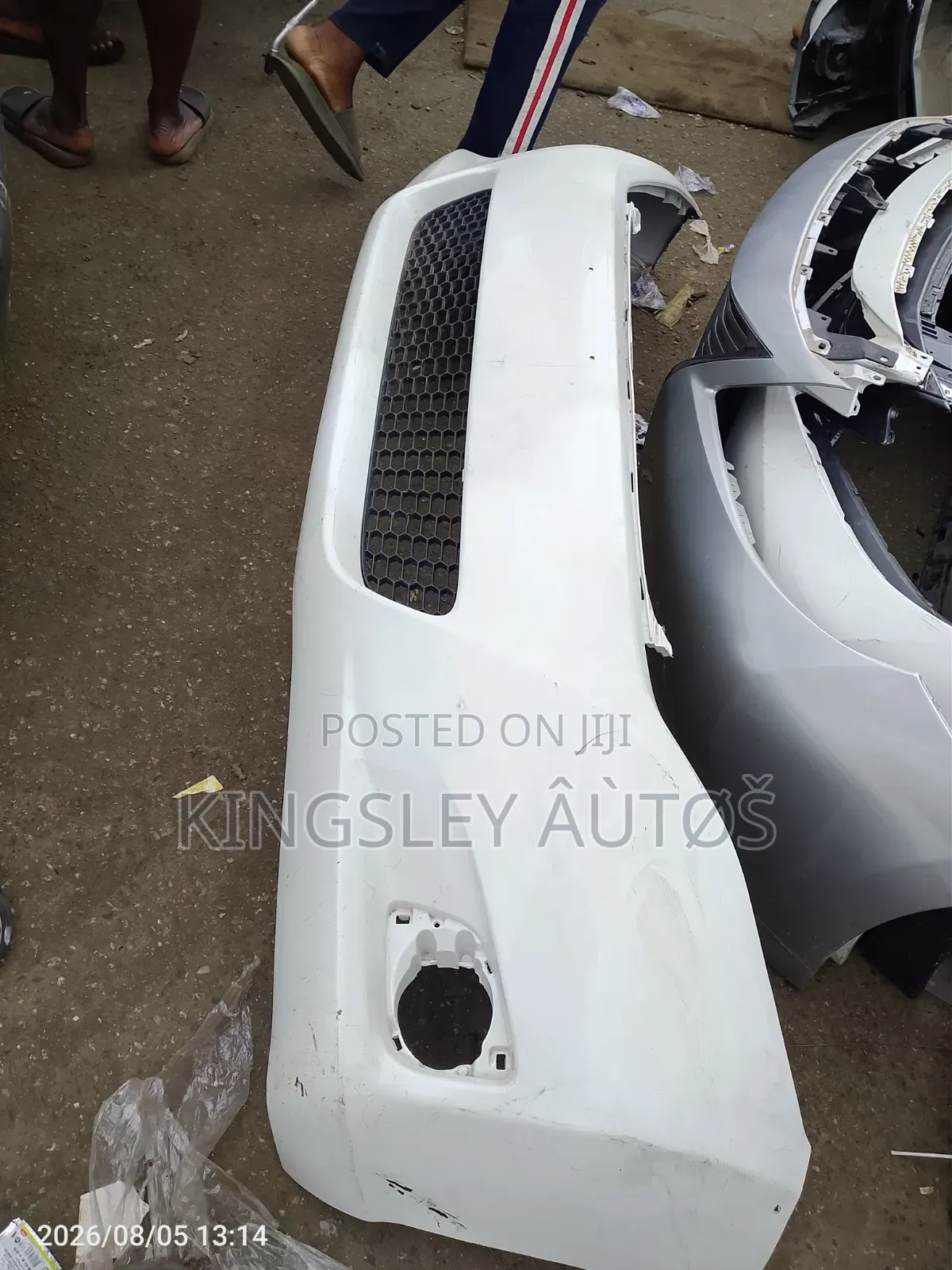 Front Bumper Venza 2010 Model