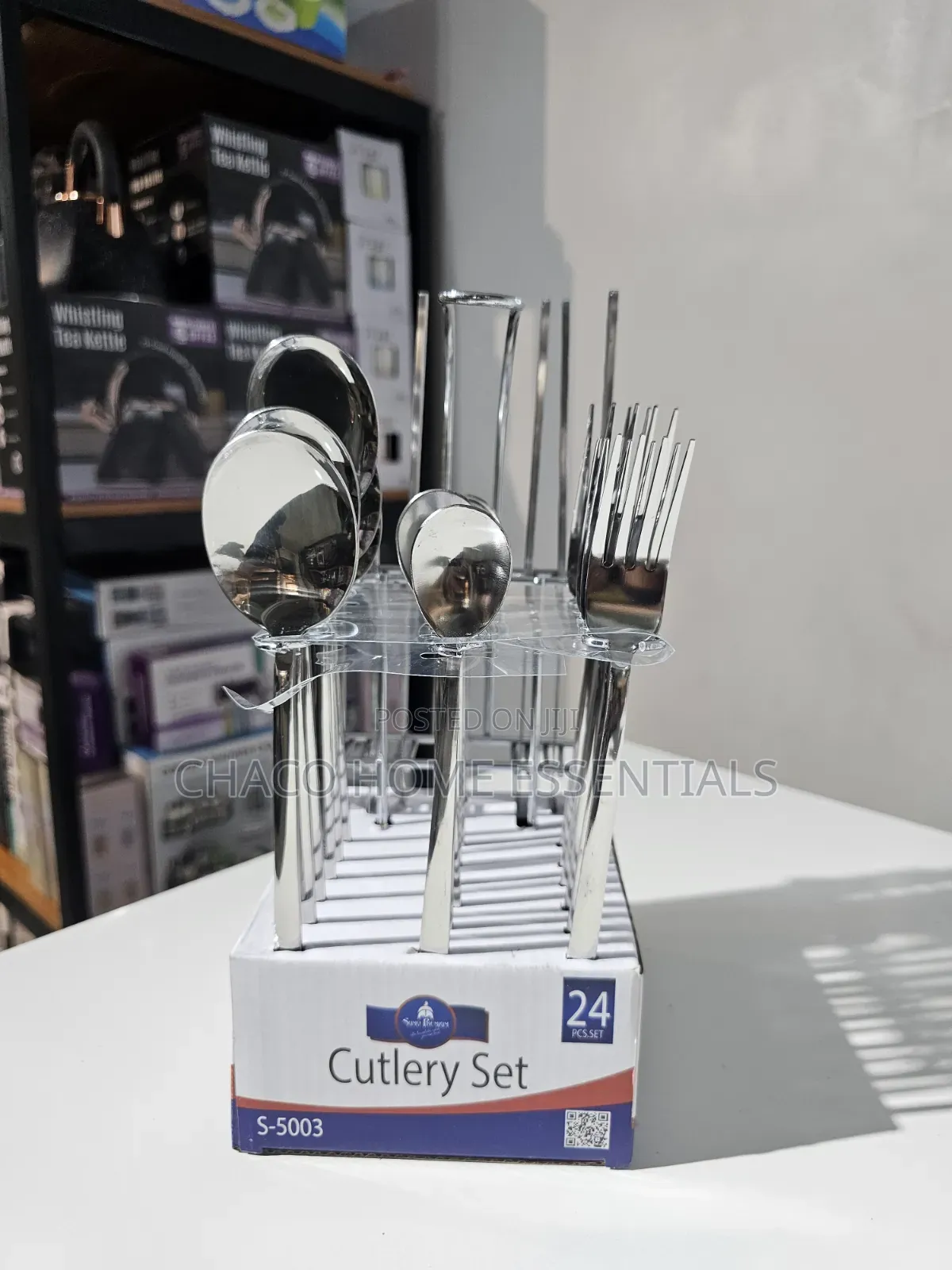 24 Pieces Stainless Steel Cutlery Set With Stand
