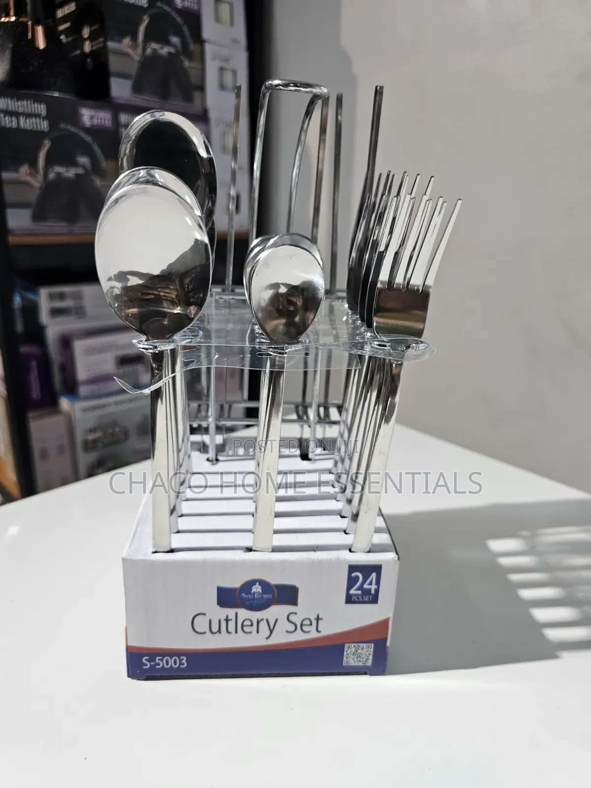 24 Pieces Stainless Steel Cutlery Set With Stand
