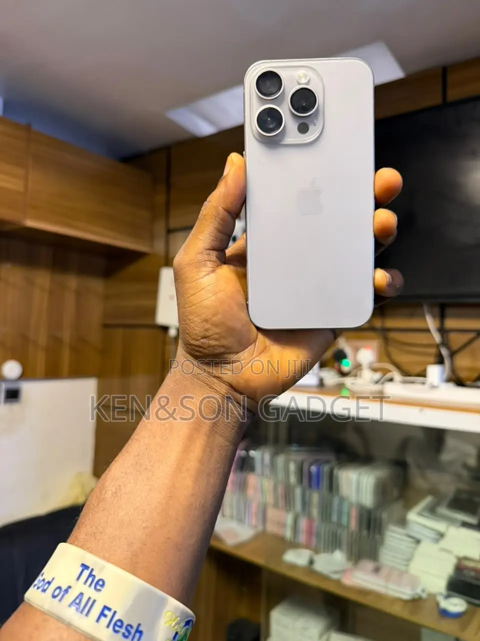 Apple iPhone 15 Pro 128 GB Silver
