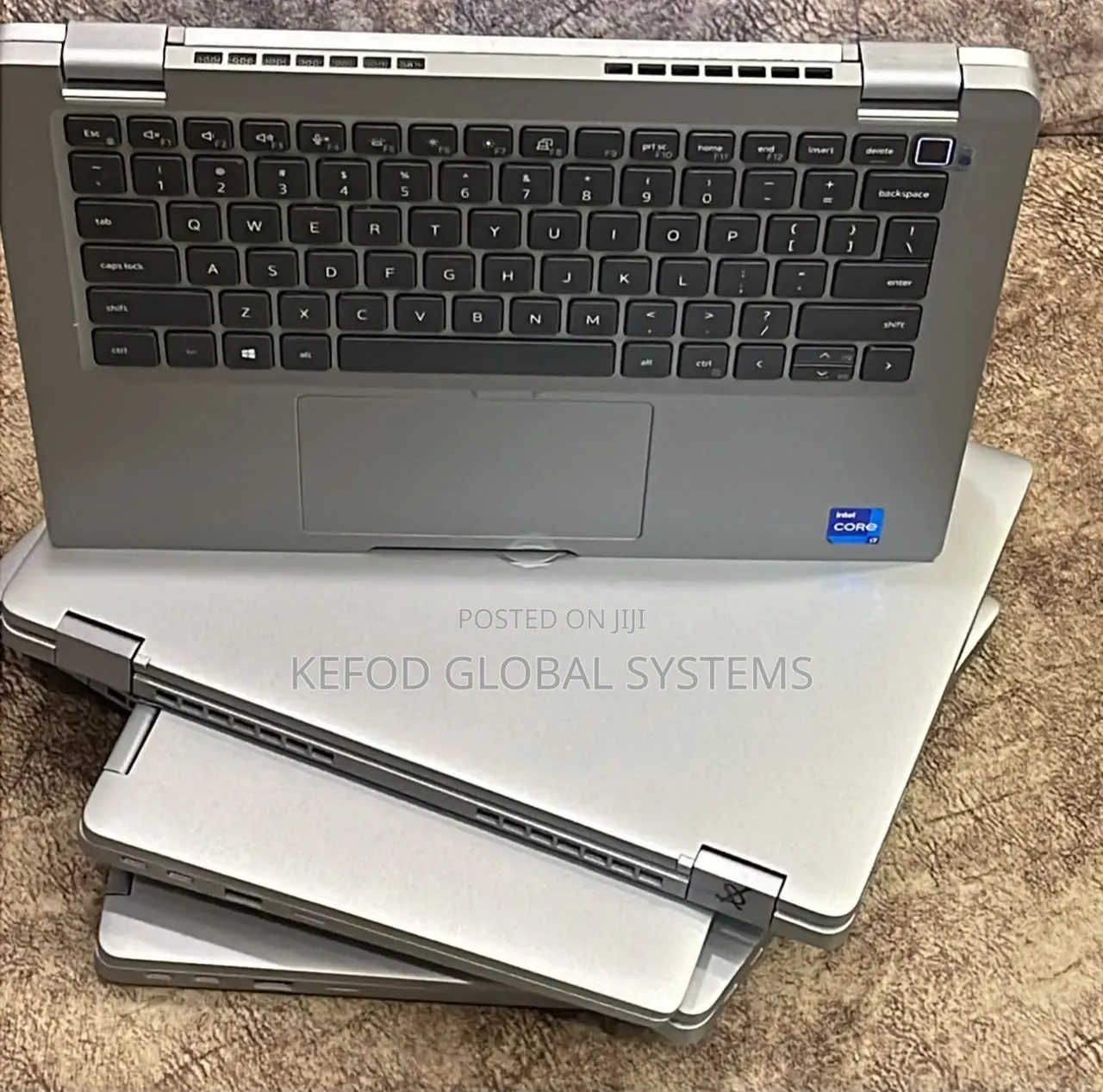 Laptop Dell Latitude 5320 2-in-1 32GB Intel Core i7 SSD 512GB