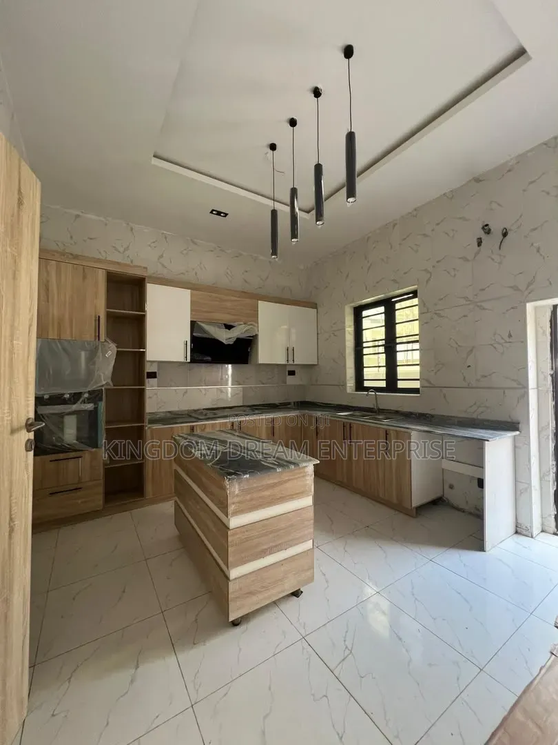 5bdrm Duplex in Orchid Lekki Lagos for rent