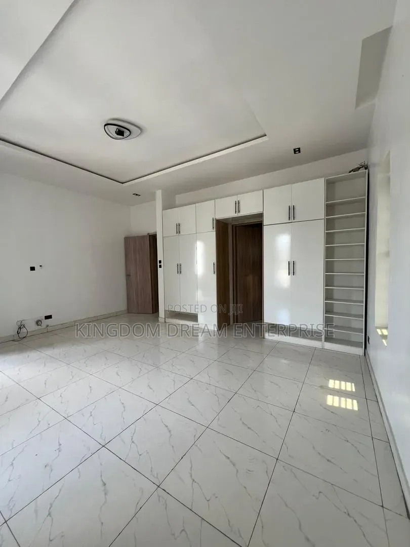 5bdrm Duplex in Orchid Lekki Lagos for rent