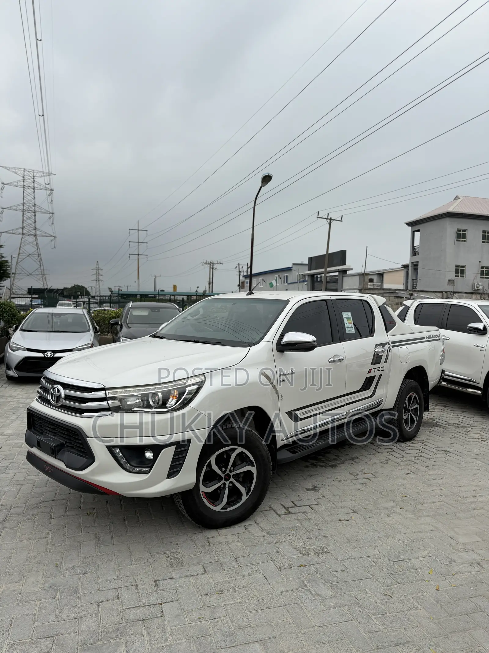 Toyota Hilux 2018 White