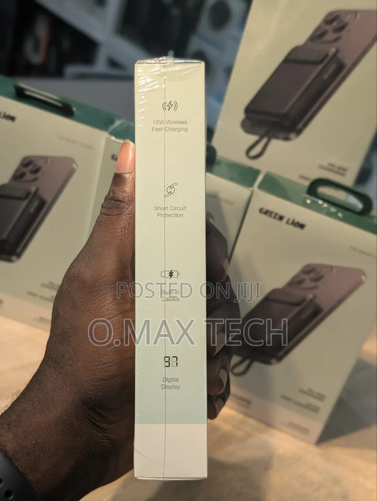 Green Lion DXB MagSafe 10000mAh Power Bank