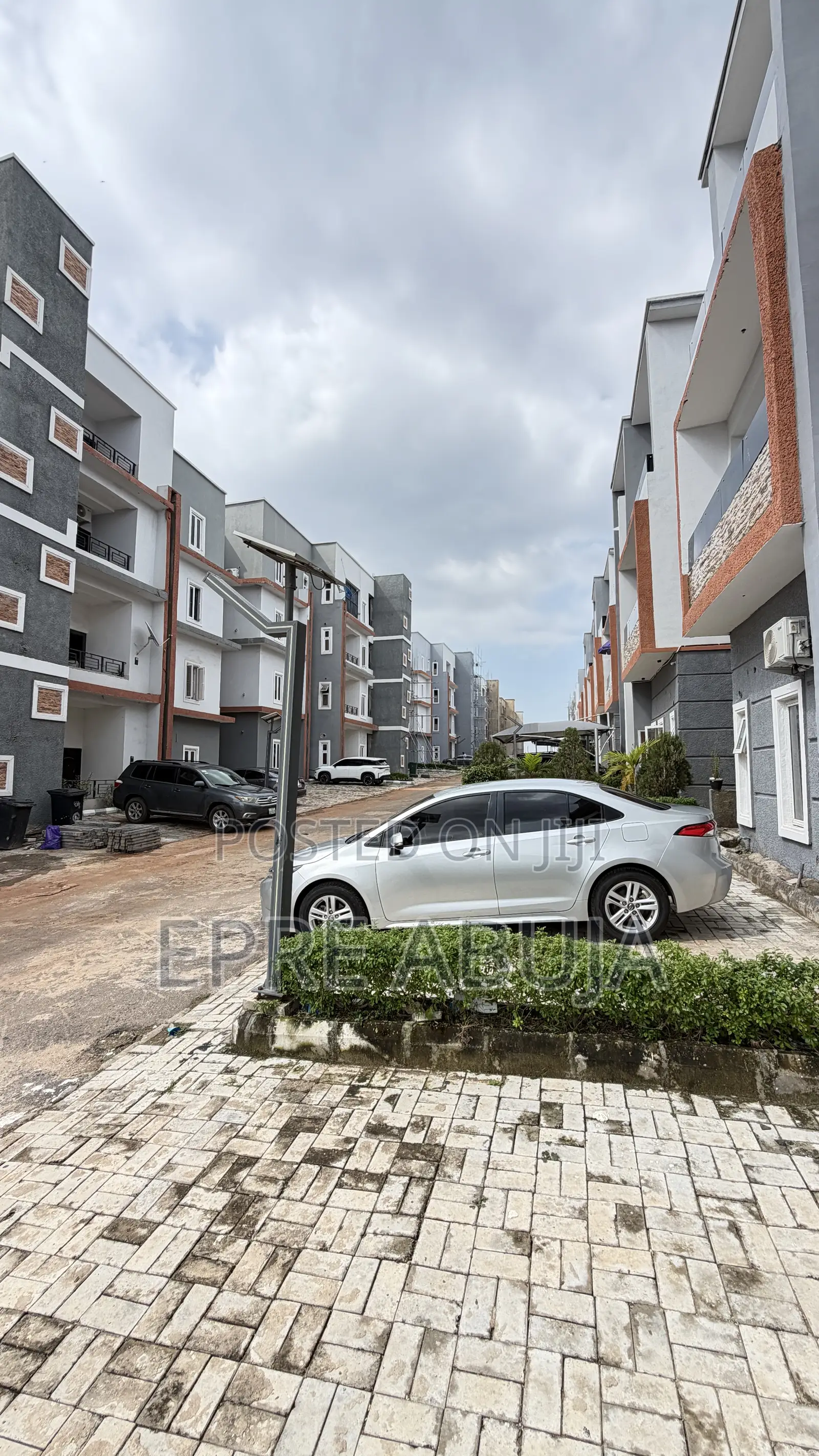 3bdrm Apartment in Kaura for rent