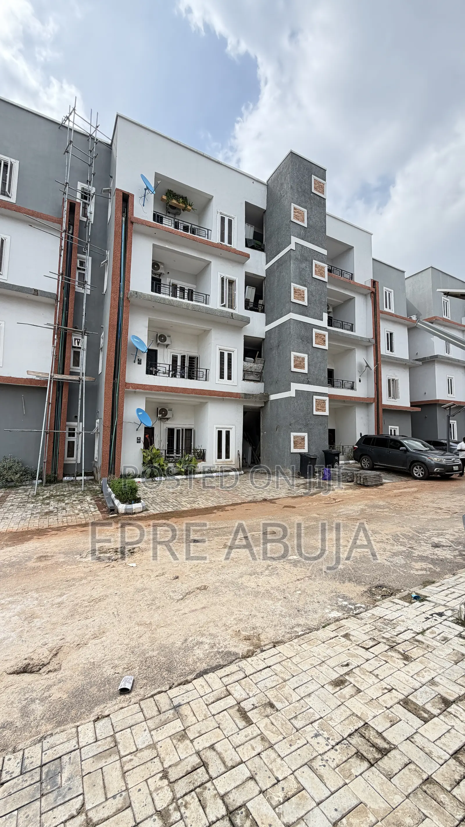 3bdrm Apartment in Kaura for rent