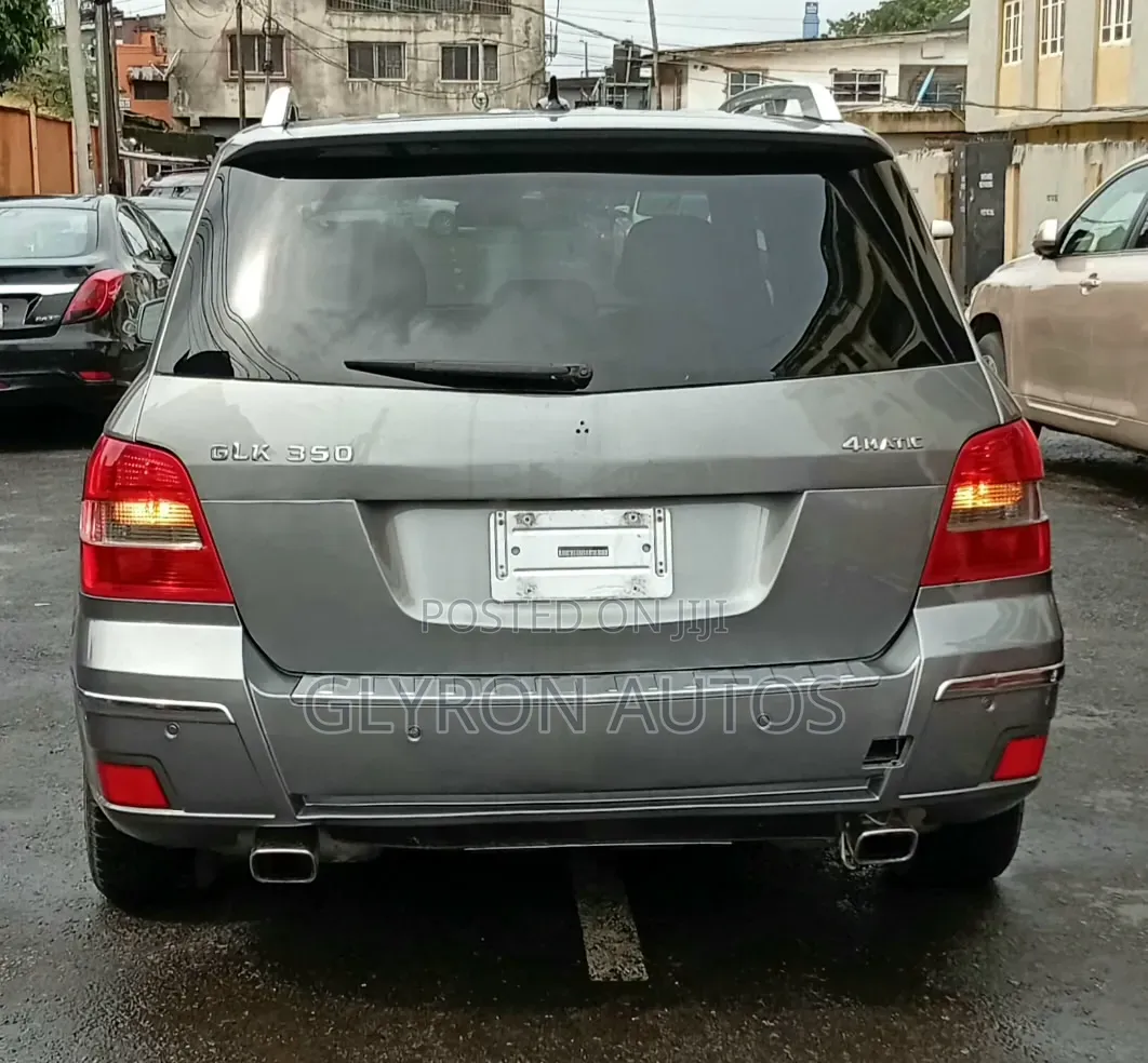 Mercedes-Benz GLK-Class 2010 Gray