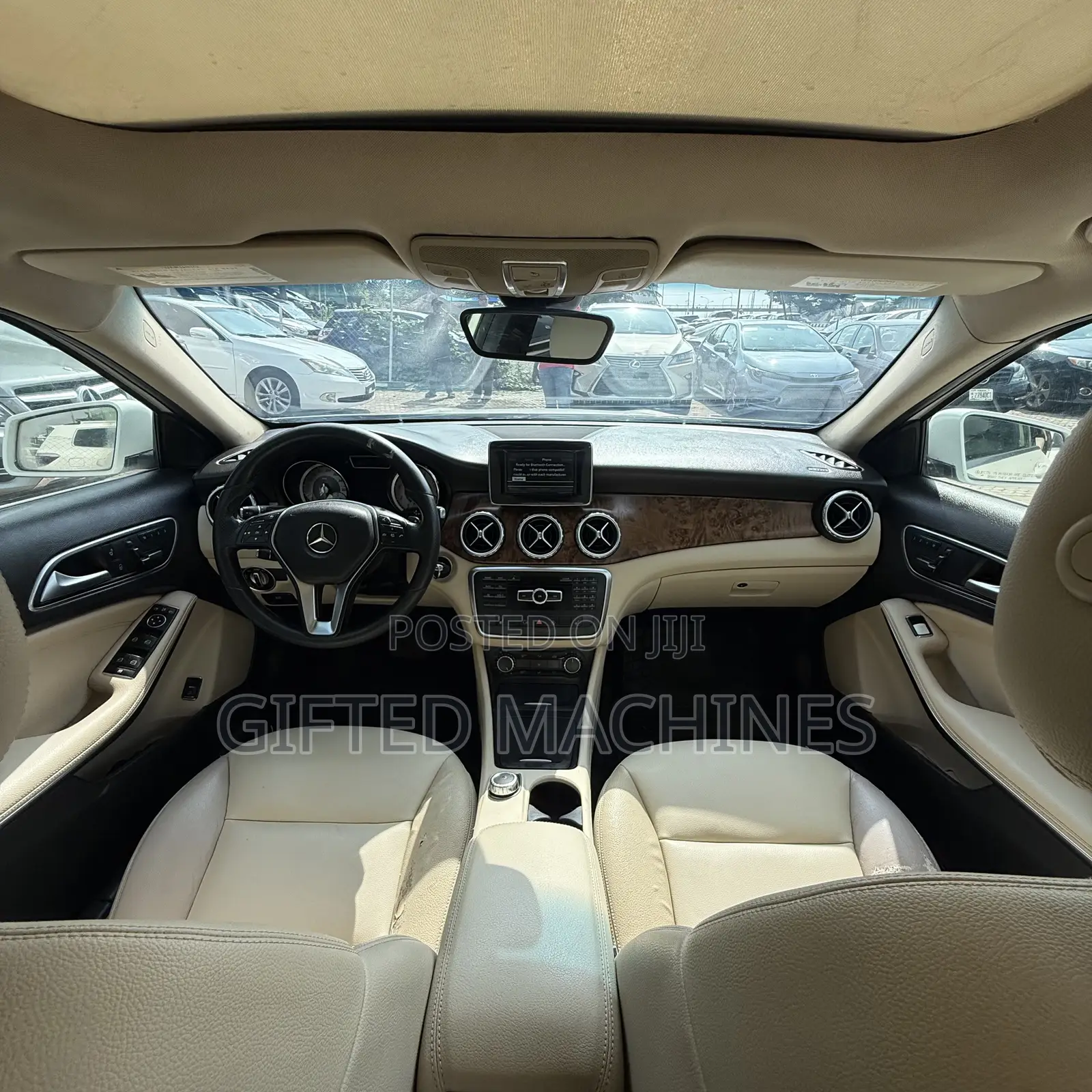Mercedes-Benz GLA 250 2015 White