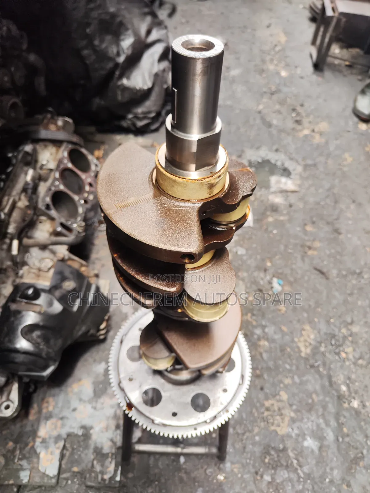 Standard Tokunbo Crankshaft for Land Rover LR3 V8 / Range Rover Sport