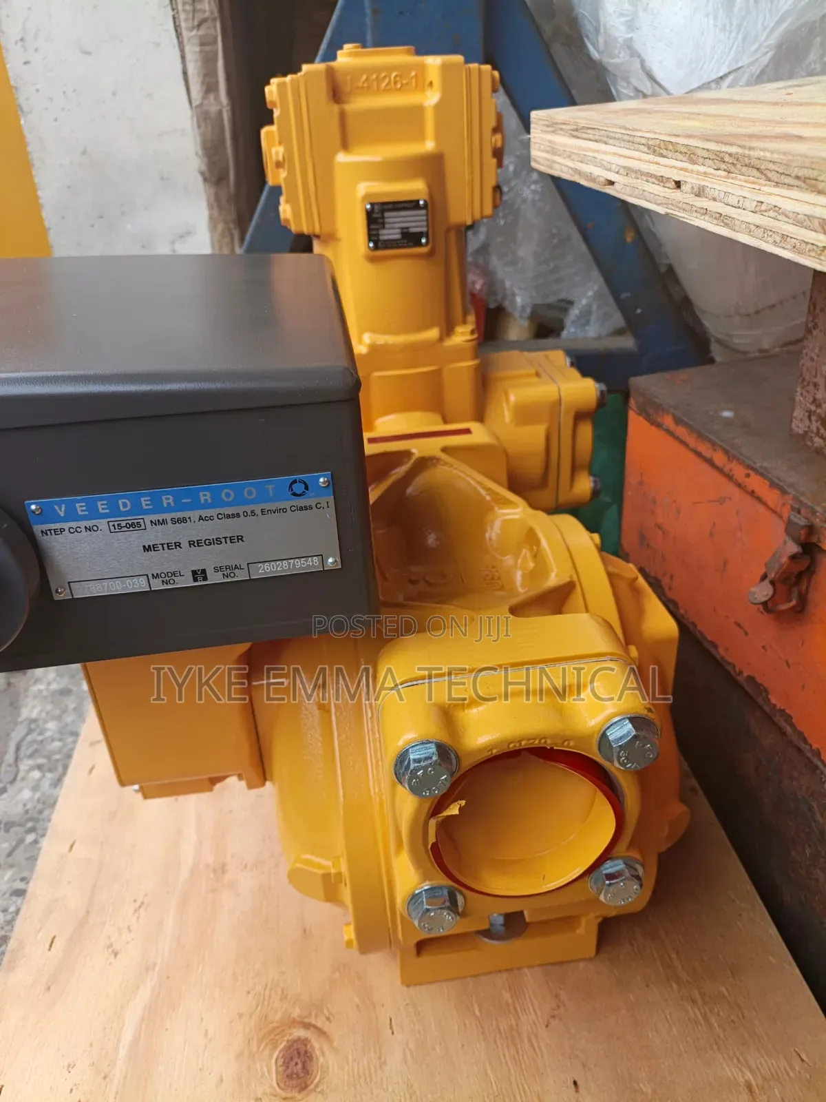 Liquid Controls (LC) Positive Displacement Flow Meter, Model LCM 3