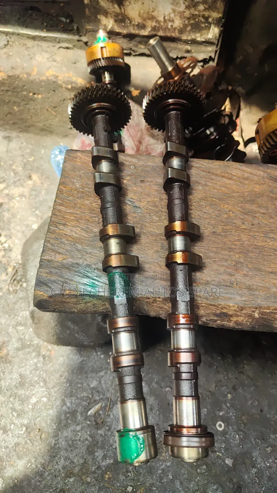 Clean Tokunbo Camshaft for Toyota / Lexus 3MZ (3.3L V6) Engine