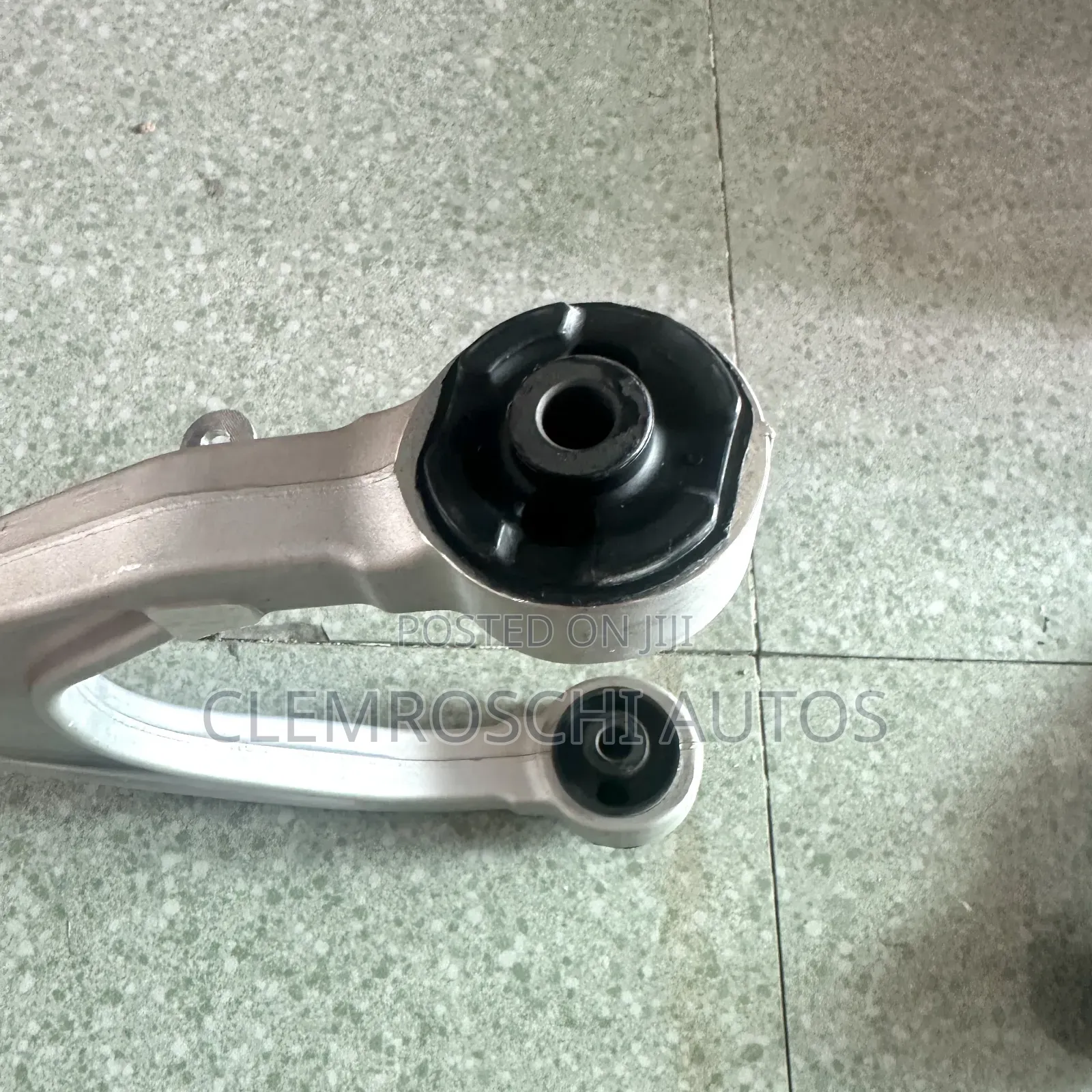 High Quality Certified Complete New Low Arm Maserati Lavente Ghibli