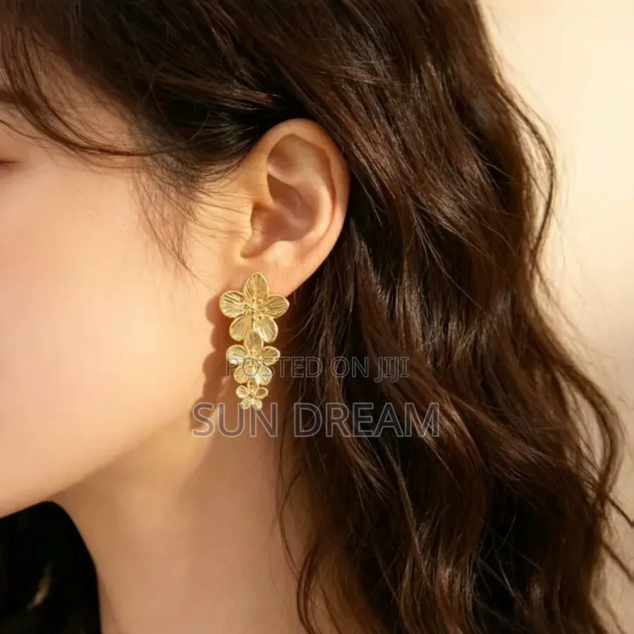 Golden Flower Woman Design Earrings
