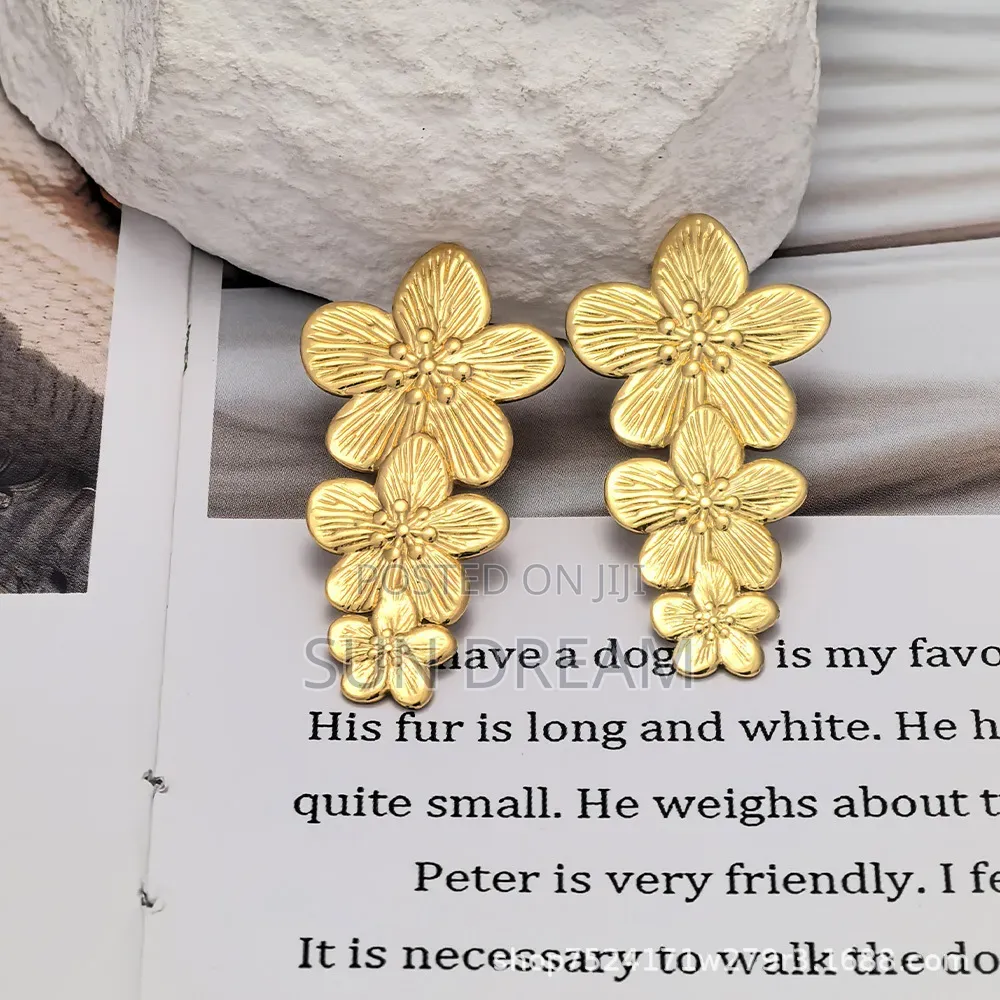 Golden Flower Woman Design Earrings