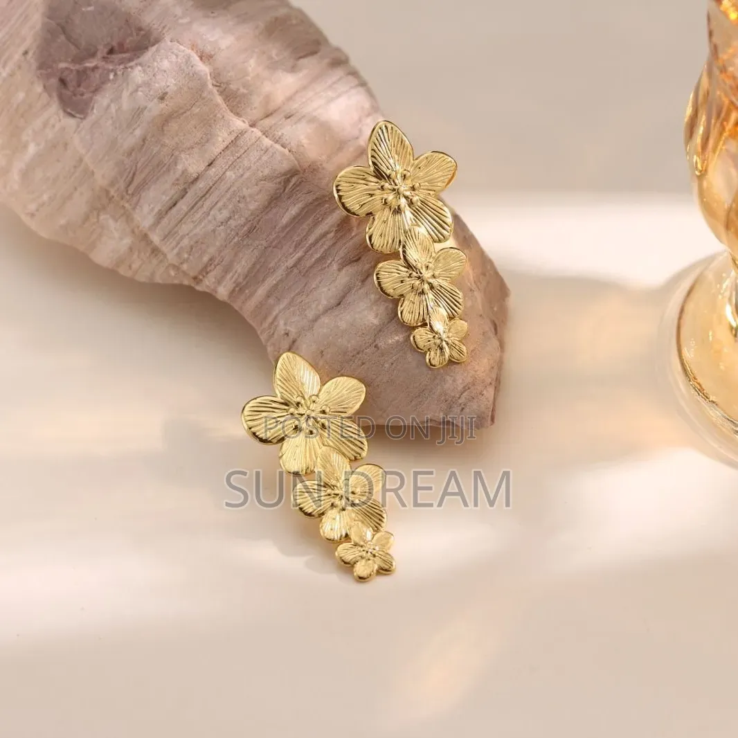 Golden Flower Woman Design Earrings