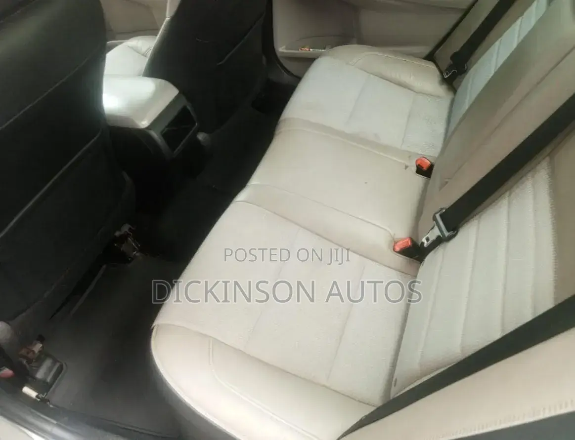 Toyota Camry 2016 Gray