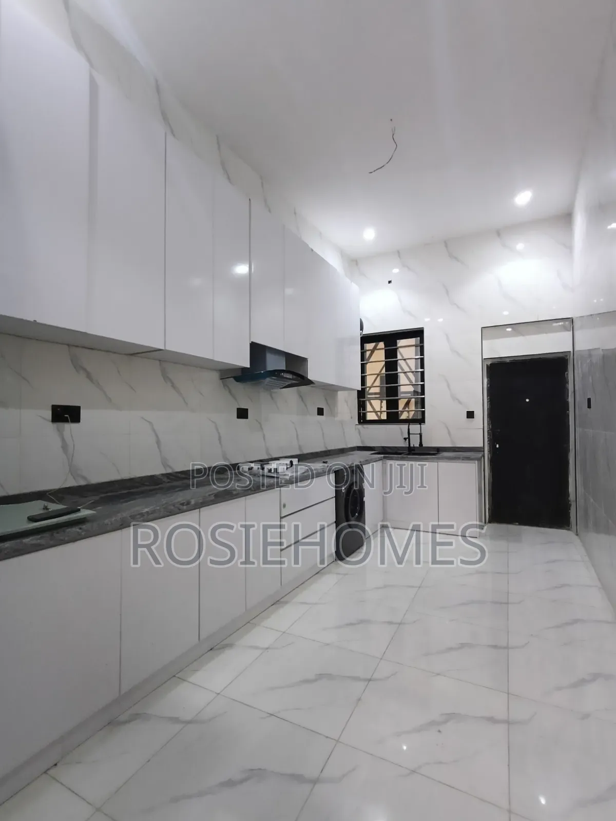4bdrm Duplex in Ikate Gra, Ikota for sale