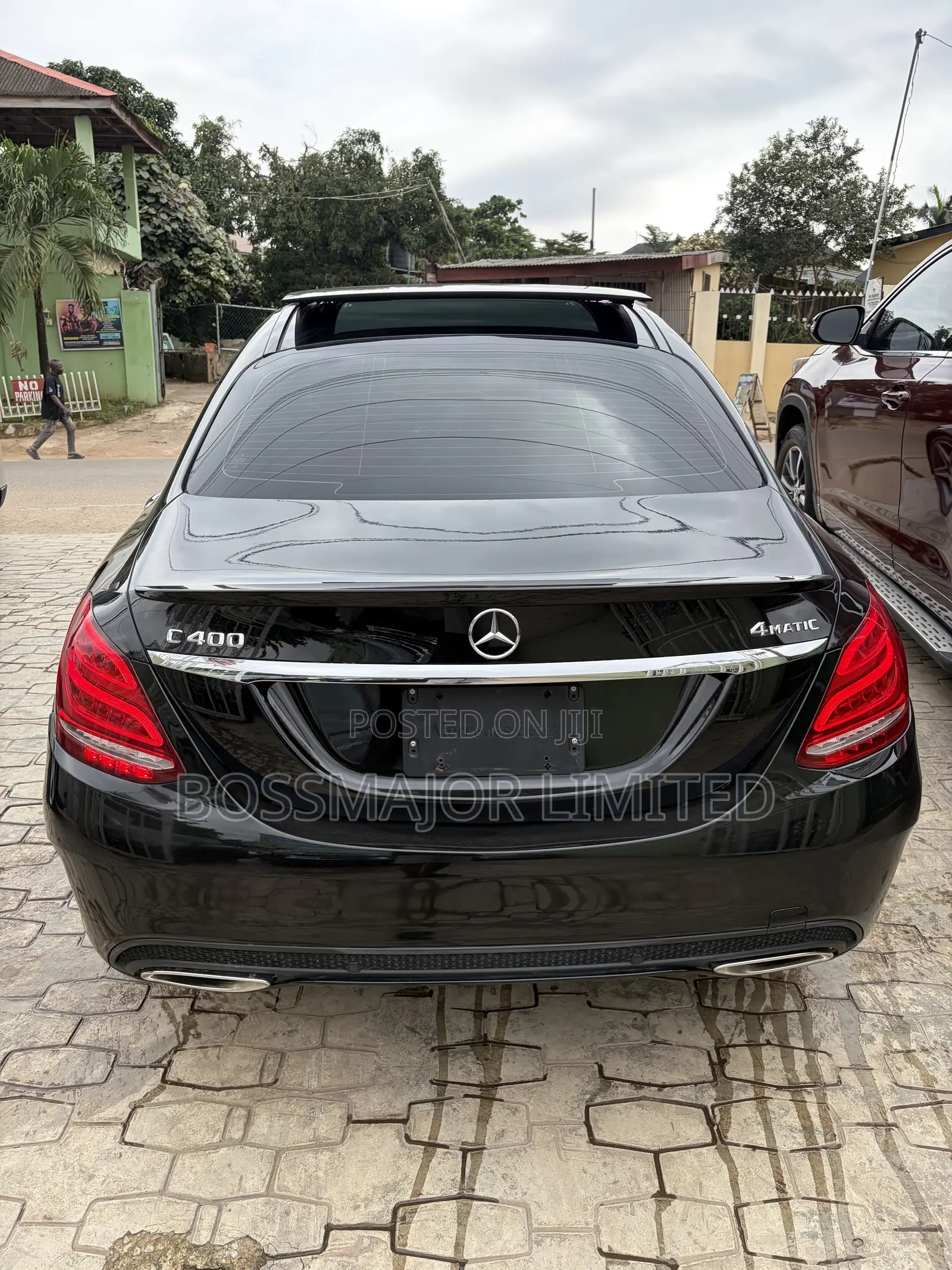 Mercedes-Benz C400 4Matic AWD Sedan (3.0L V6 7A) 2015 Black