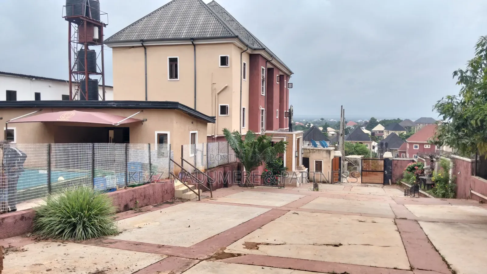 For Sale : Non Functional 21 Rooms Hotel at Ifite , Awka, Anambra