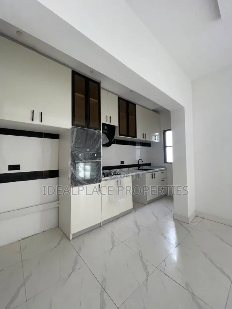 2bdrm Apartment in Ikate for sale