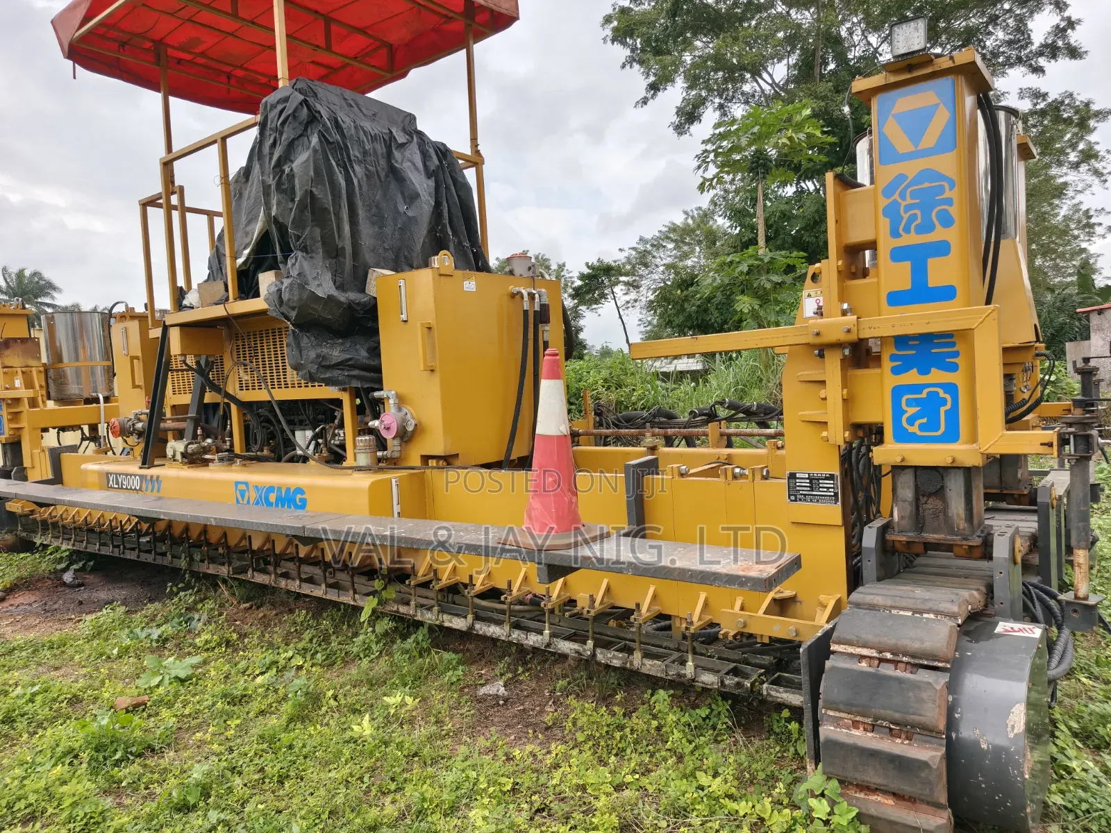 XCMG Slipform Concrete Paving Machine - 2024 Model