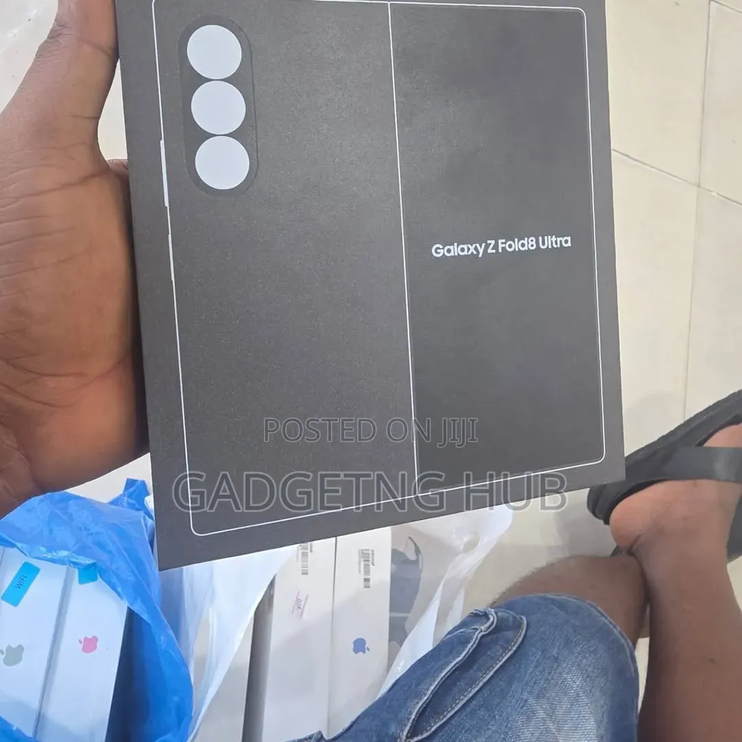 New Samsung Galaxy Z Fold8 Ultra 512 GB Black